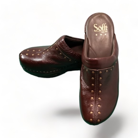 Sofft Brand Brown Leather Clogs Brass Studs Slip Resistant Soles Women's Size 9 - Picture 5 of 15